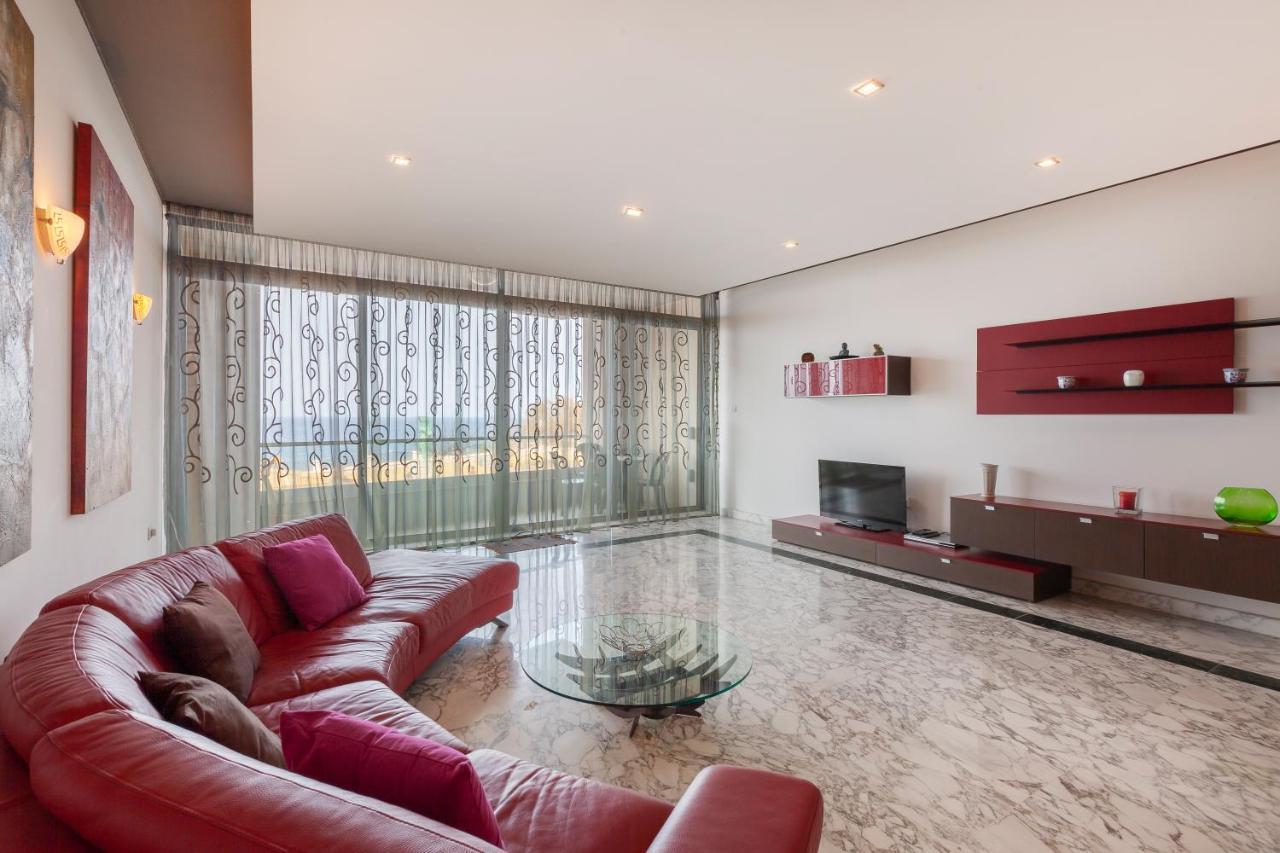 Spacious Seafront With Living, Sofa, Wifi & Ac By 360 Estates Apartamento *